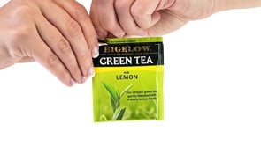 Video showing the ingredients of Bigelow Green Tea with Lemon