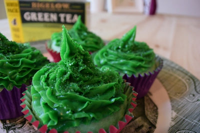 Green Tea Cupcakes with Sugar Topping