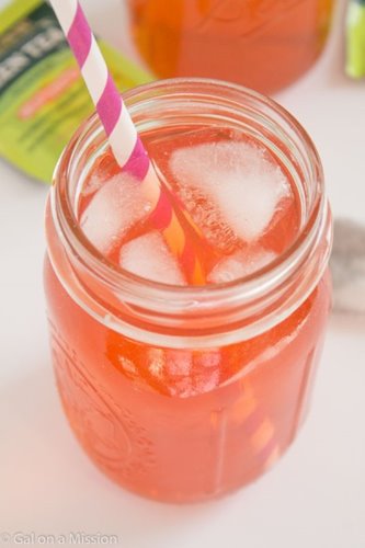 Homemade Strawberry Green Tea